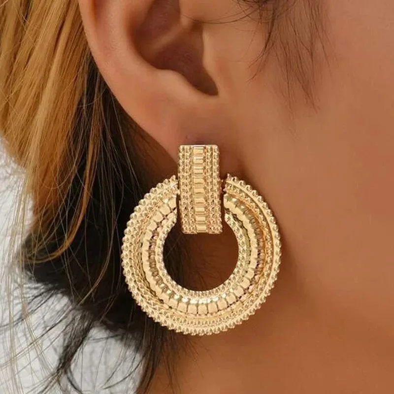 Elegante mandala-øreringer i gull